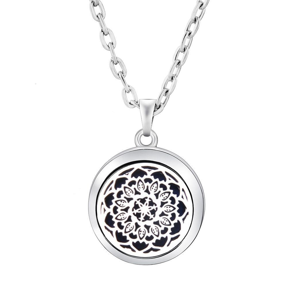 Scented Elegance Necklace